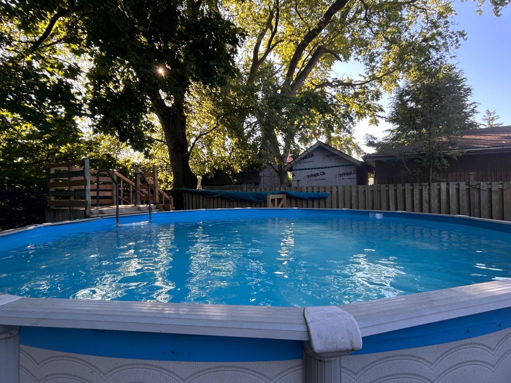Tranquil Oasis In Lakeview Mississauga Exterior photo